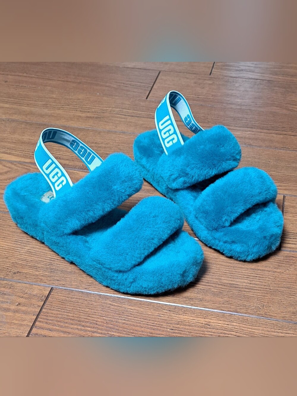 UGG Oh Yeah Fluffy Sheepskin Slingback Sandals "Aquatic Blue" (Turquoise) Size 8 - Picture 4 of 9